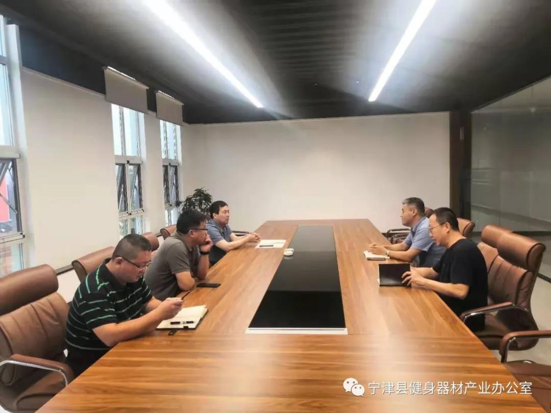 面對面“傳經(jīng)送寶” 助企業(yè)享政策紅利